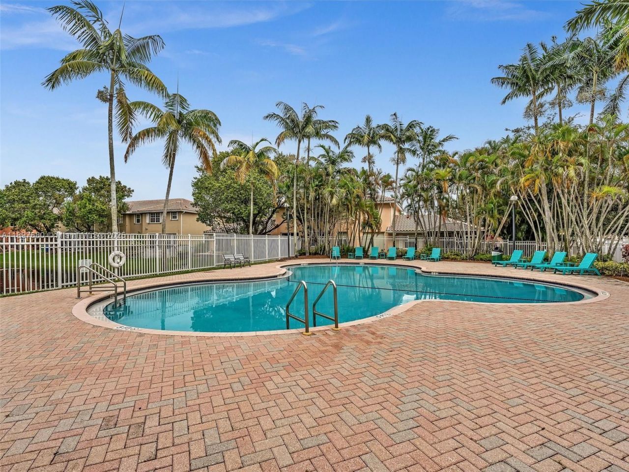 9125 NW 40th St, Sunrise, FL 33351 Photo