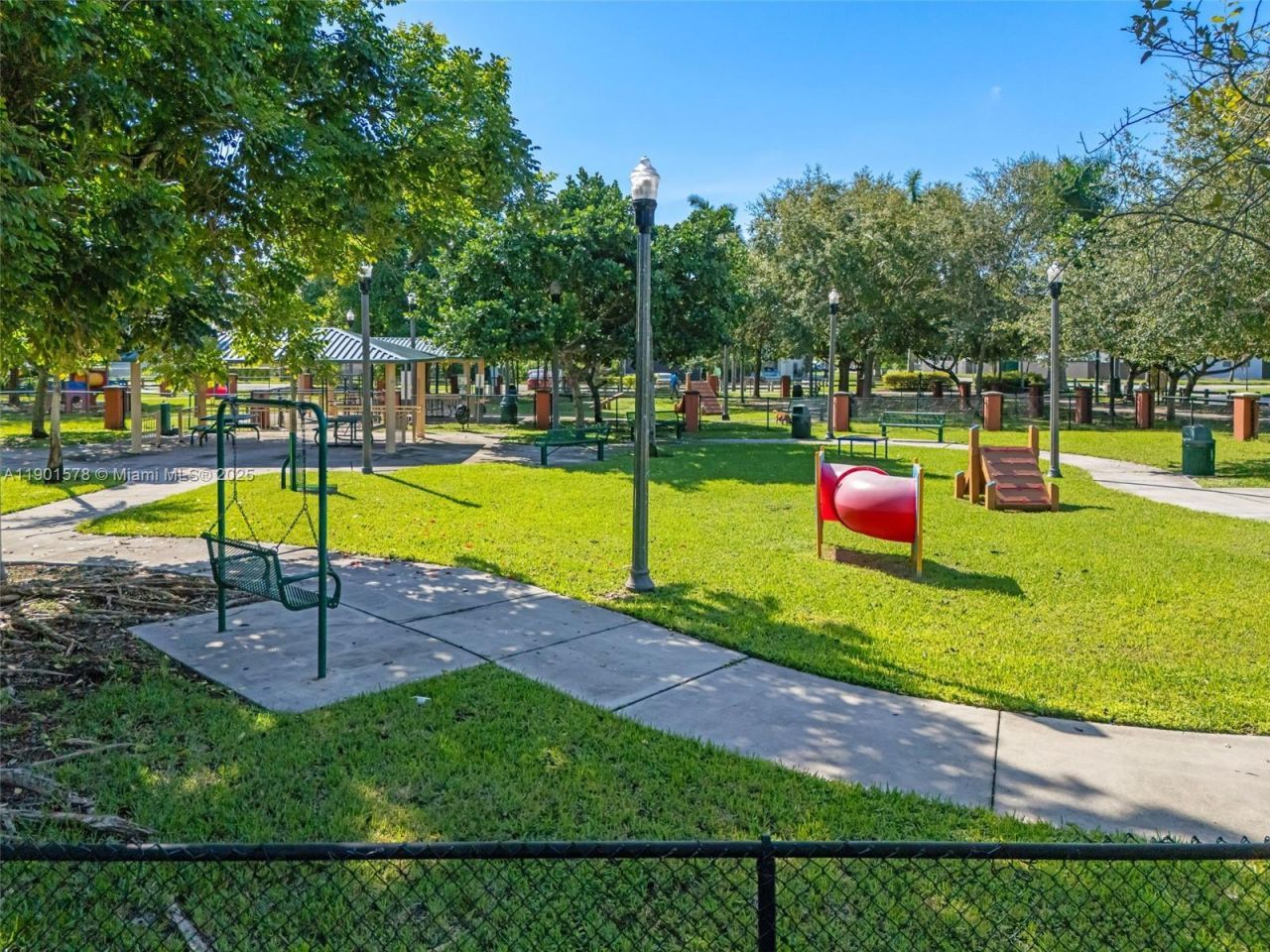 313 NW 12th St, Homestead, FL 33030 Photo