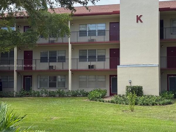 100 SW 132nd Way, Unit 205K, Pembroke Pines, FL 33027