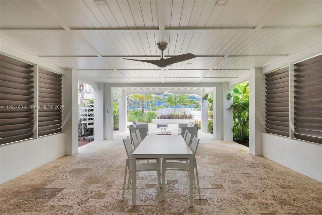 59720 Overseas Hwy #9, Marathon, FL 33050 Photo