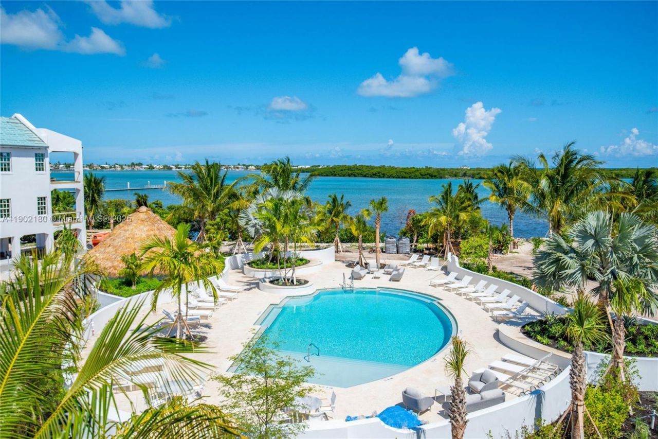 59720 Overseas Hwy #9, Marathon, FL 33050 Photo