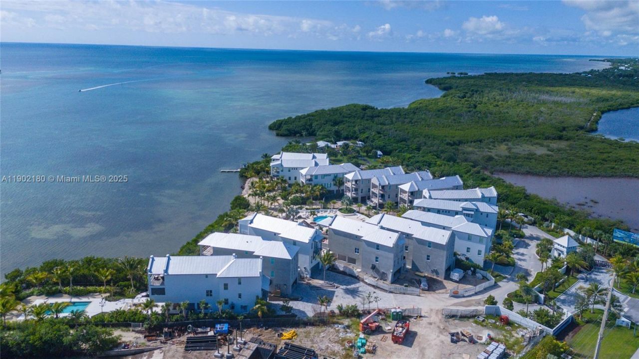 59720 Overseas Hwy #9, Marathon, FL 33050 Photo