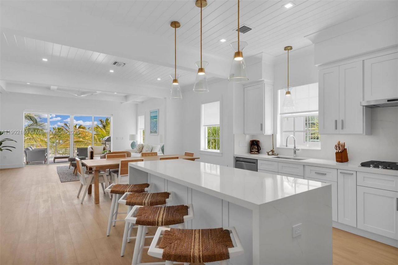 59720 Overseas Hwy #9, Marathon, FL 33050 Photo