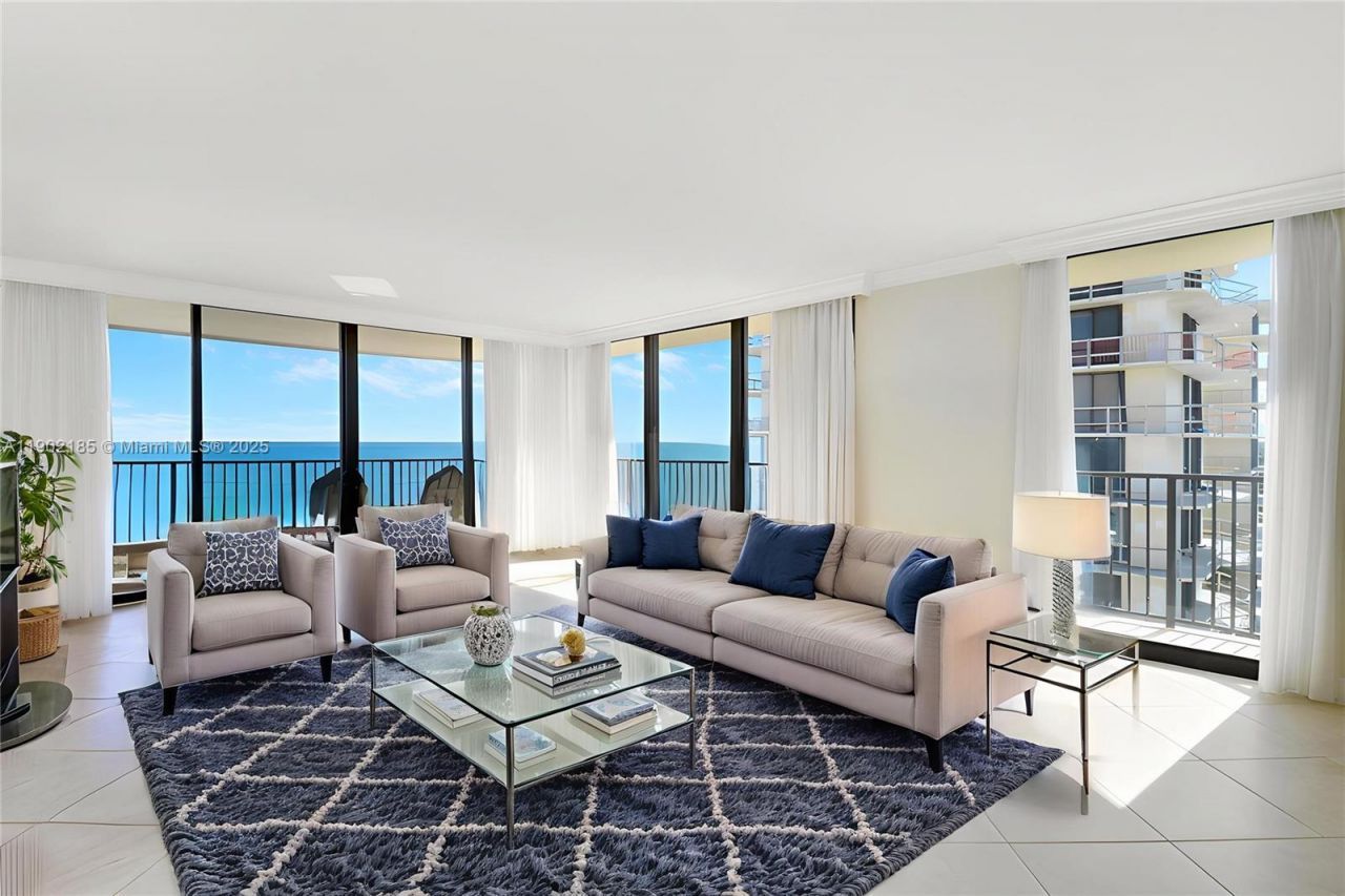 200 Beach Road, Unit 703, Tequesta, FL 33469 Photo