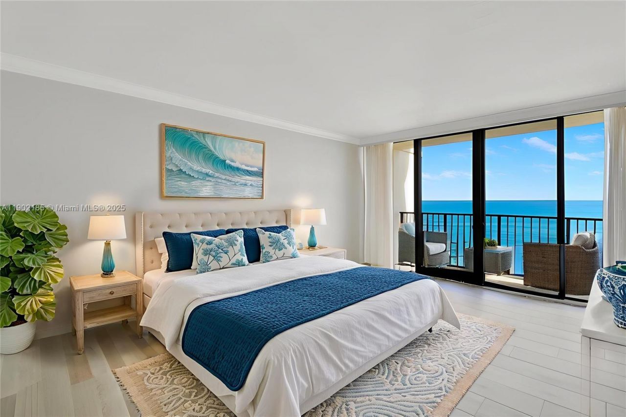 200 Beach Road, Unit 703, Tequesta, FL 33469 Photo