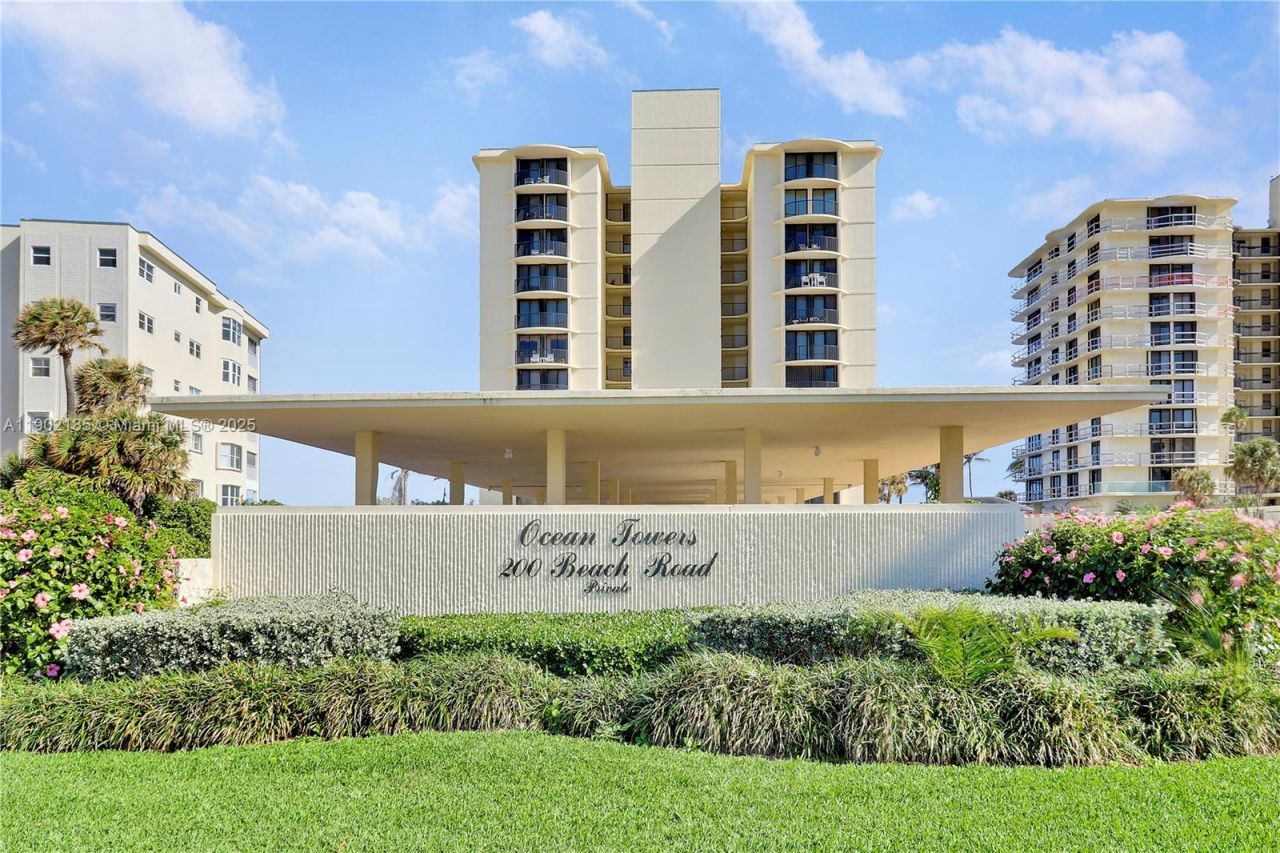 200 Beach Road, Unit 703, Tequesta, FL 33469 Photo