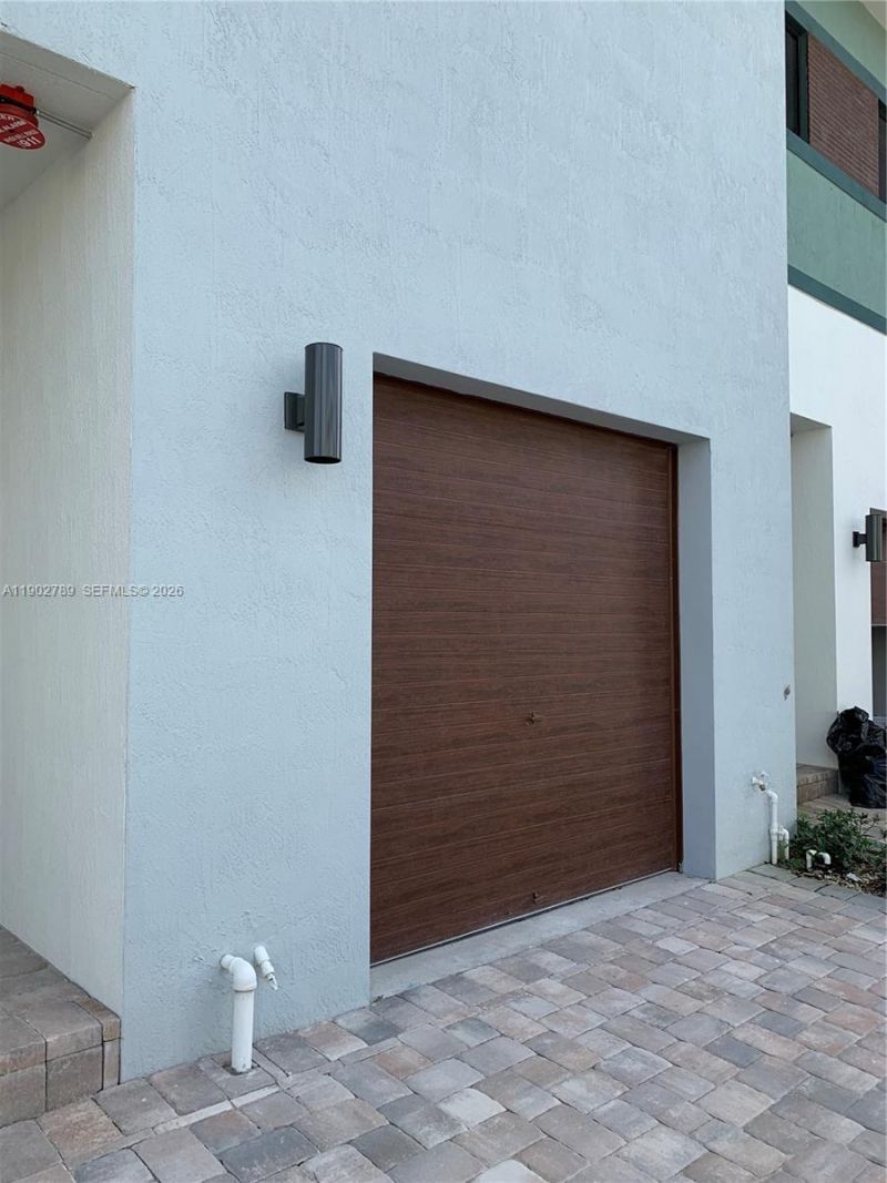 4416 NW 9th St, Plantation, FL 33317 Photo