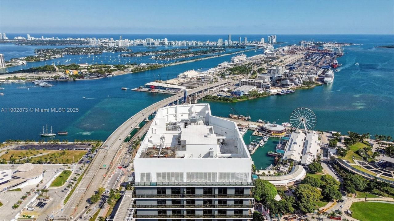 398 NE 5th St, Unit 4719, Miami, FL 33132 Photo