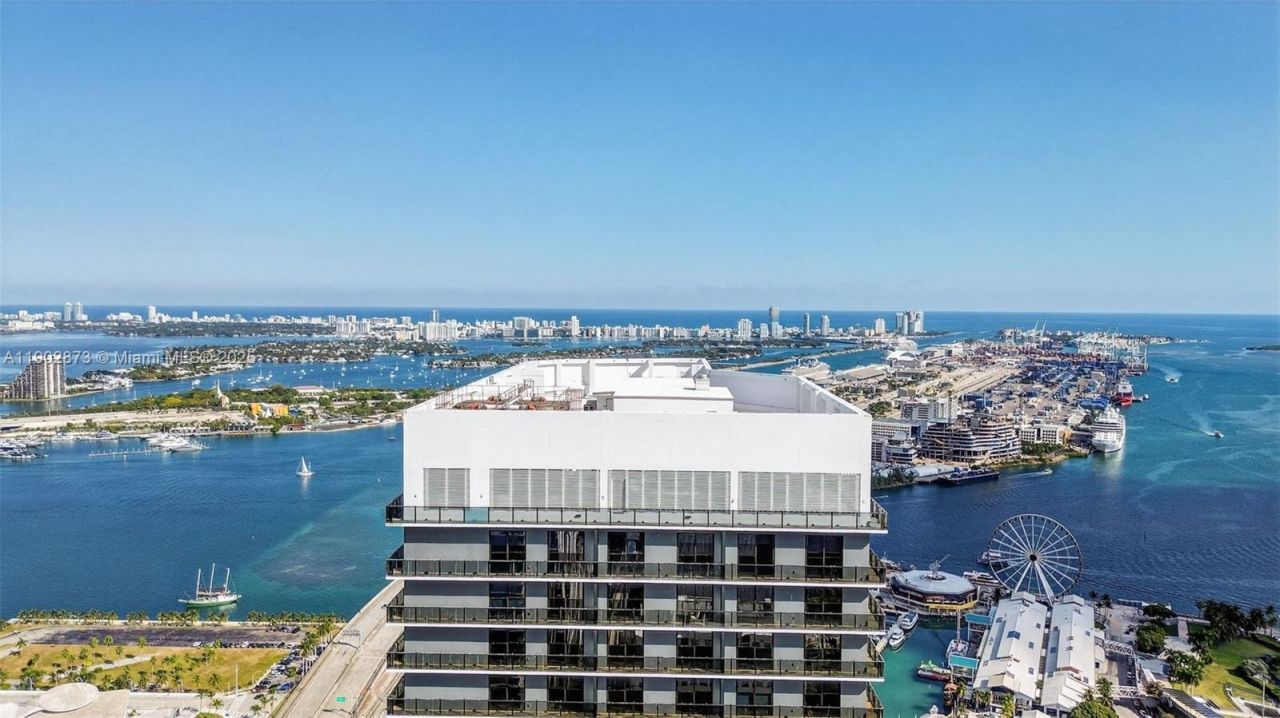 398 NE 5th St, Unit 4719, Miami, FL 33132 Photo