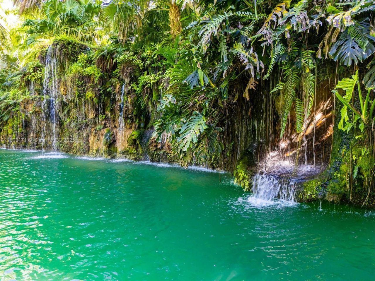 15000 SW 200th St, Miami, FL 33187 Photo