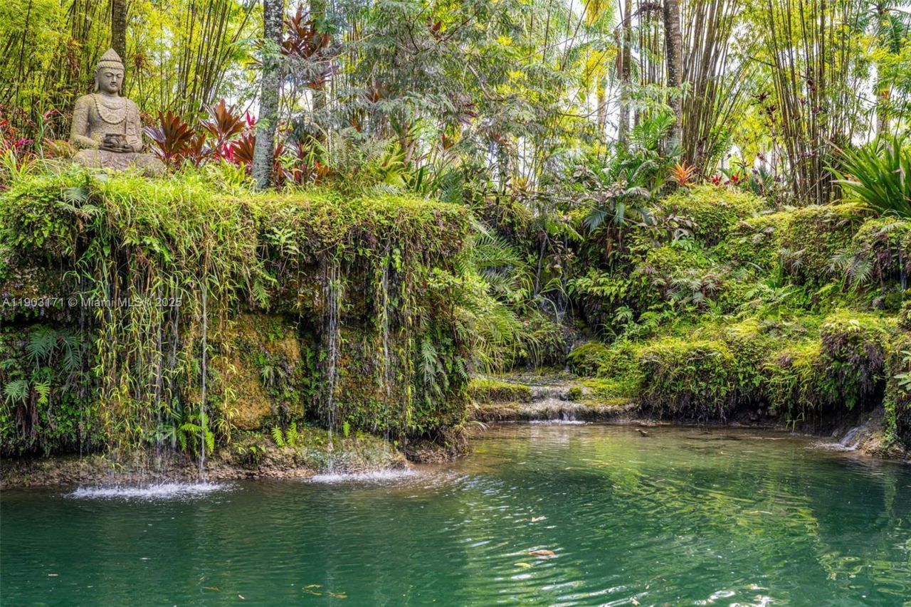 15000 SW 200th St, Miami, FL 33187 Photo