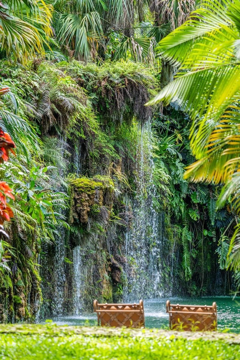 15000 SW 200th St, Miami, FL 33187 Photo