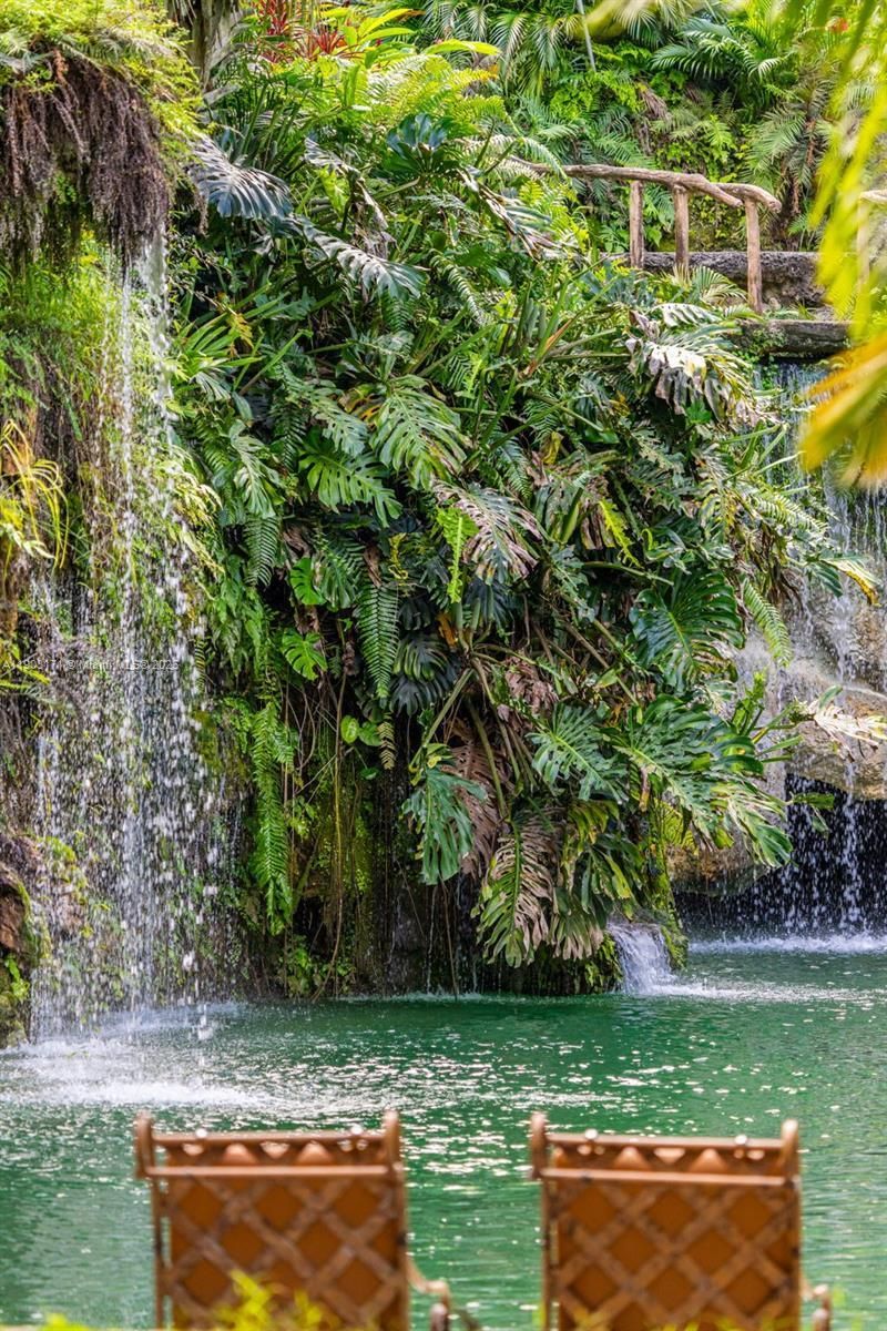 15000 SW 200th St, Miami, FL 33187 Photo