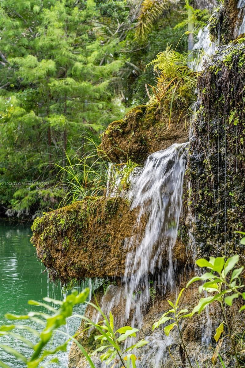 15000 SW 200th St, Miami, FL 33187 Photo