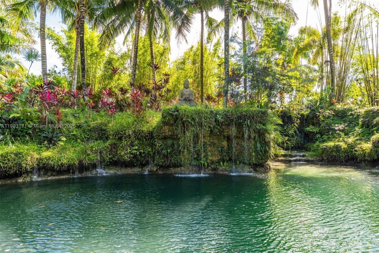 15000 SW 200th St, Miami, FL 33187 Photo