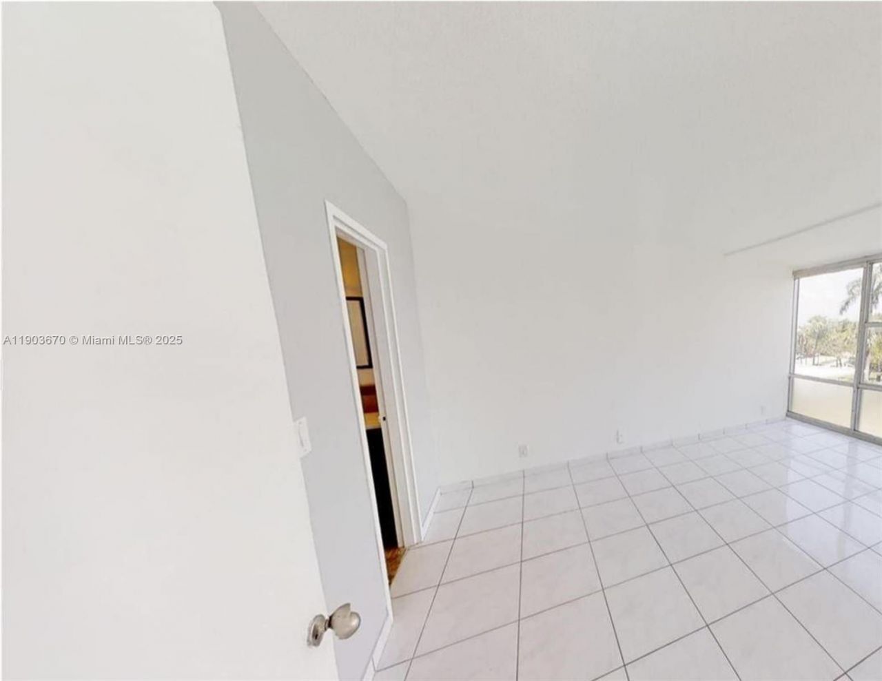 900 Bay Dr, Unit 209, Miami Beach, FL 33141 Photo