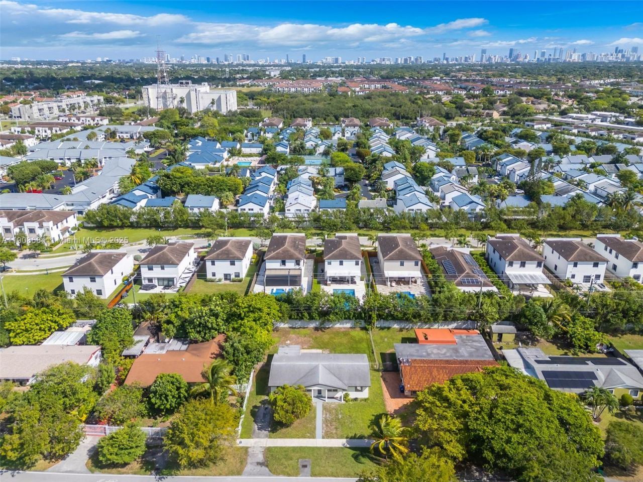 21241 NE 2nd Ave, Miami, FL 33179 Photo