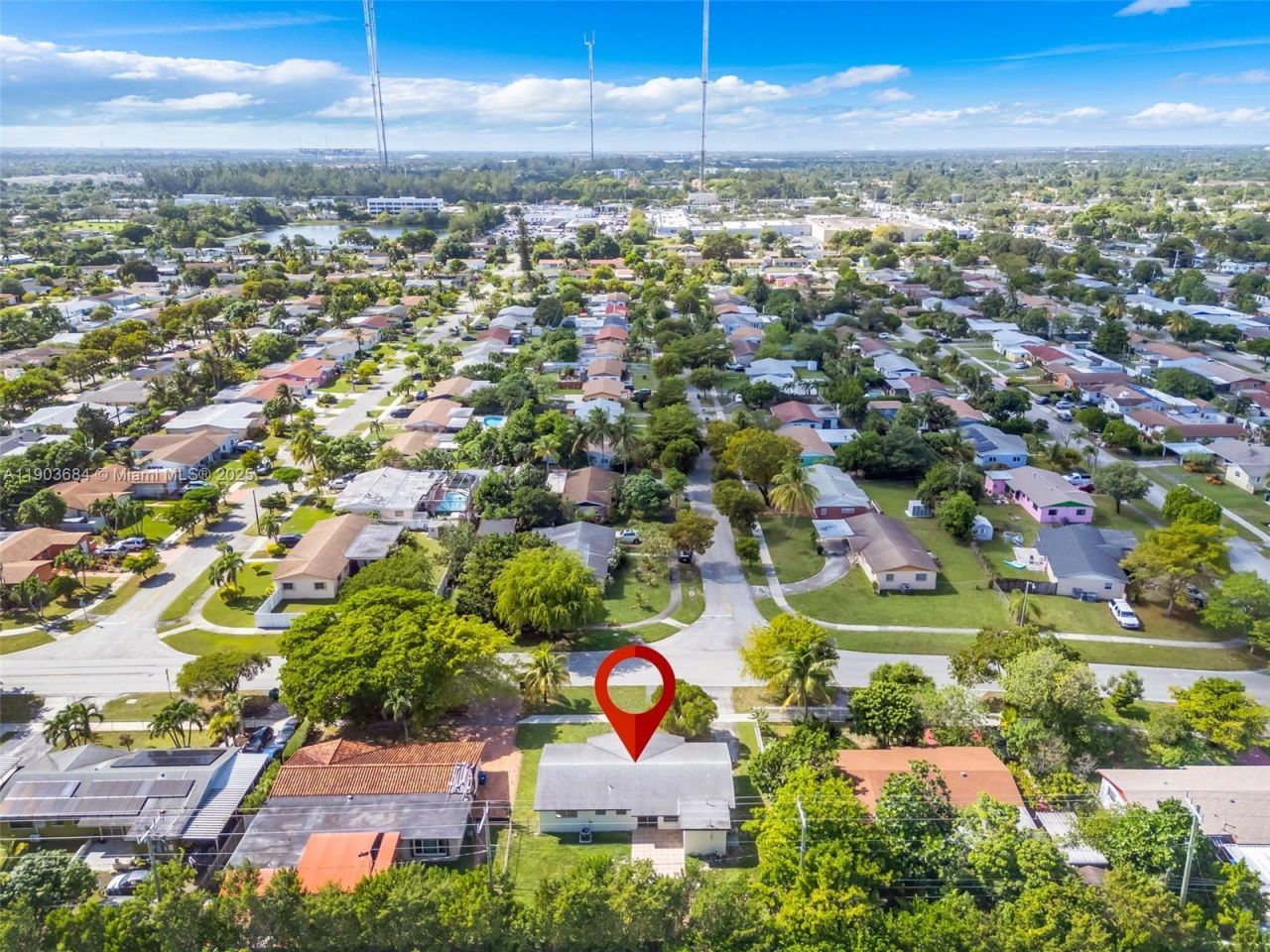 21241 NE 2nd Ave, Miami, FL 33179 Photo