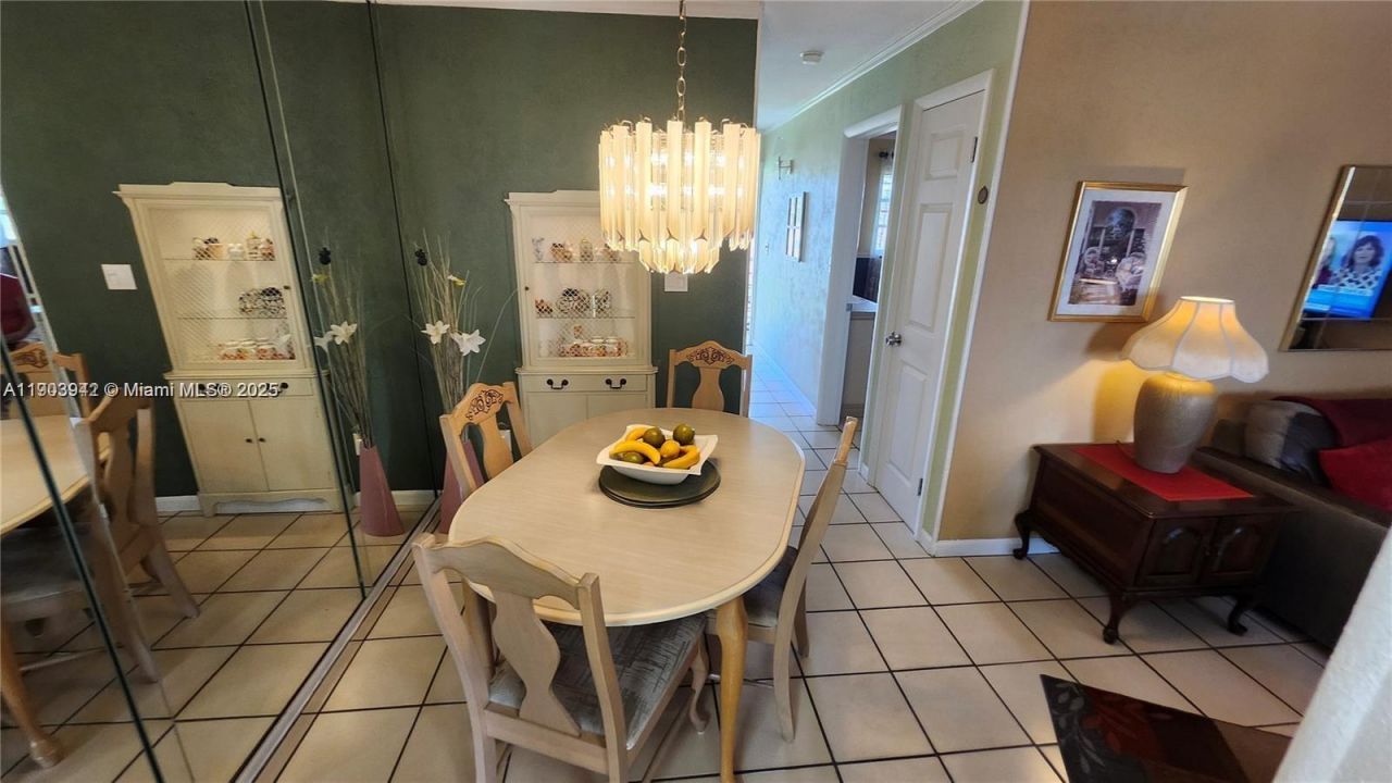 16901 NE 13th Ave, Unit 306, Miami, FL 33162 Photo