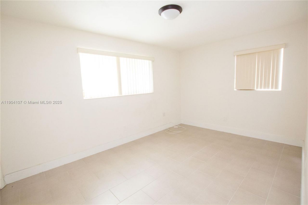 8790 NW 13th St, Pembroke Pines, FL 33024 Photo