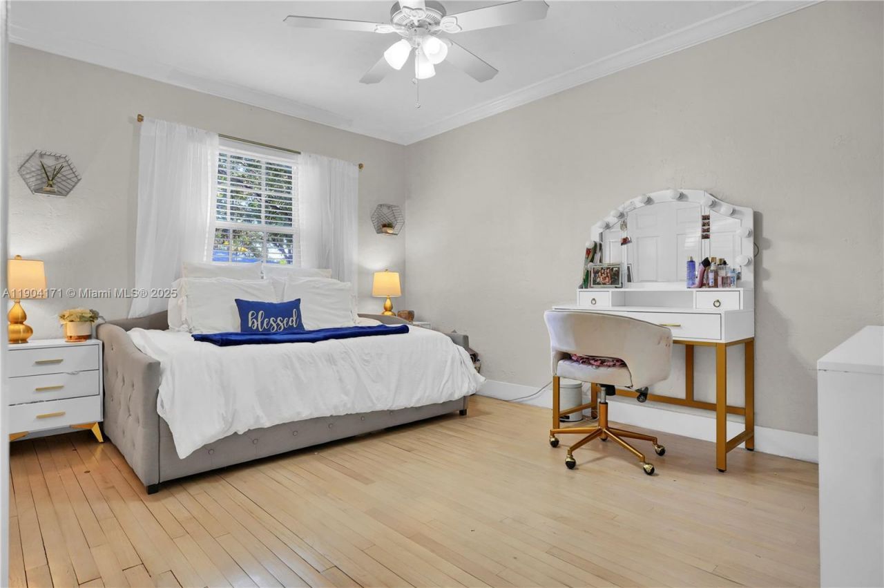 4200 SW 60th Ct, Miami, FL 33155 Photo