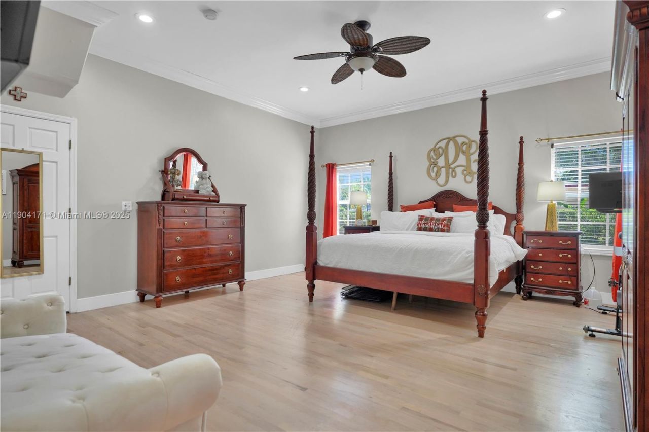 4200 SW 60th Ct, Miami, FL 33155 Photo