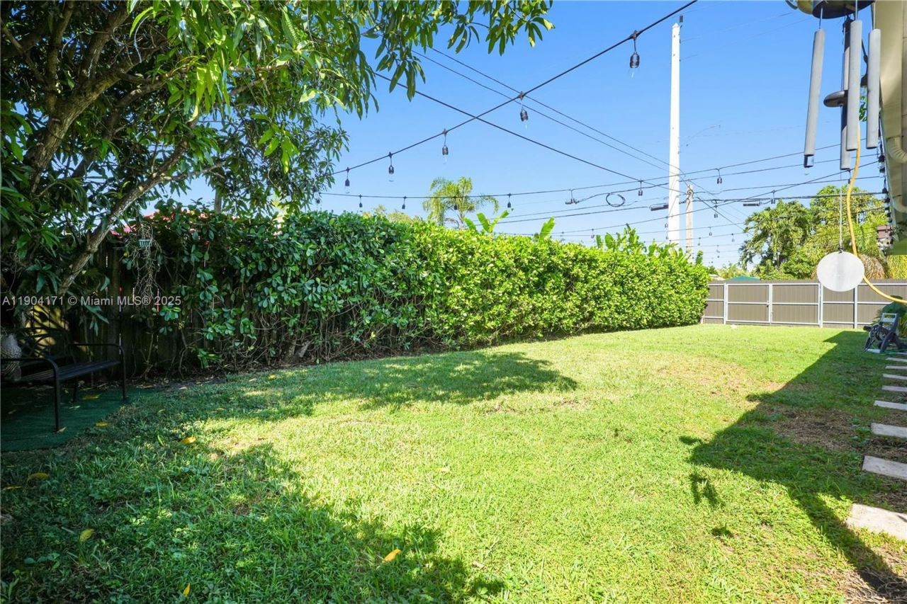 4200 SW 60th Ct, Miami, FL 33155 Photo