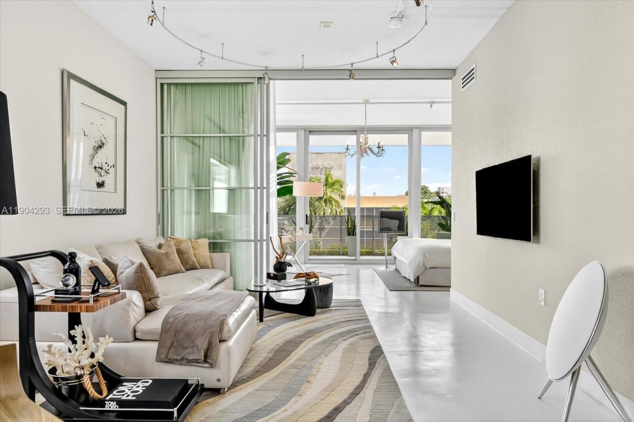 1700 Meridian Ave, Unit 503, Miami Beach, FL 33139 Photo