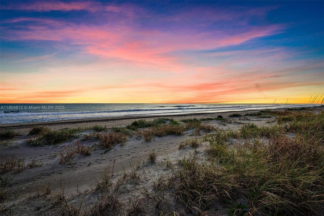 247 S Beach Rd, Jupiter Island, FL 33455 Photo