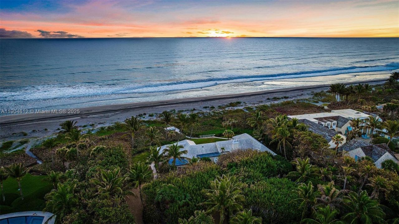 247 S Beach Rd, Jupiter Island, FL 33455 Photo