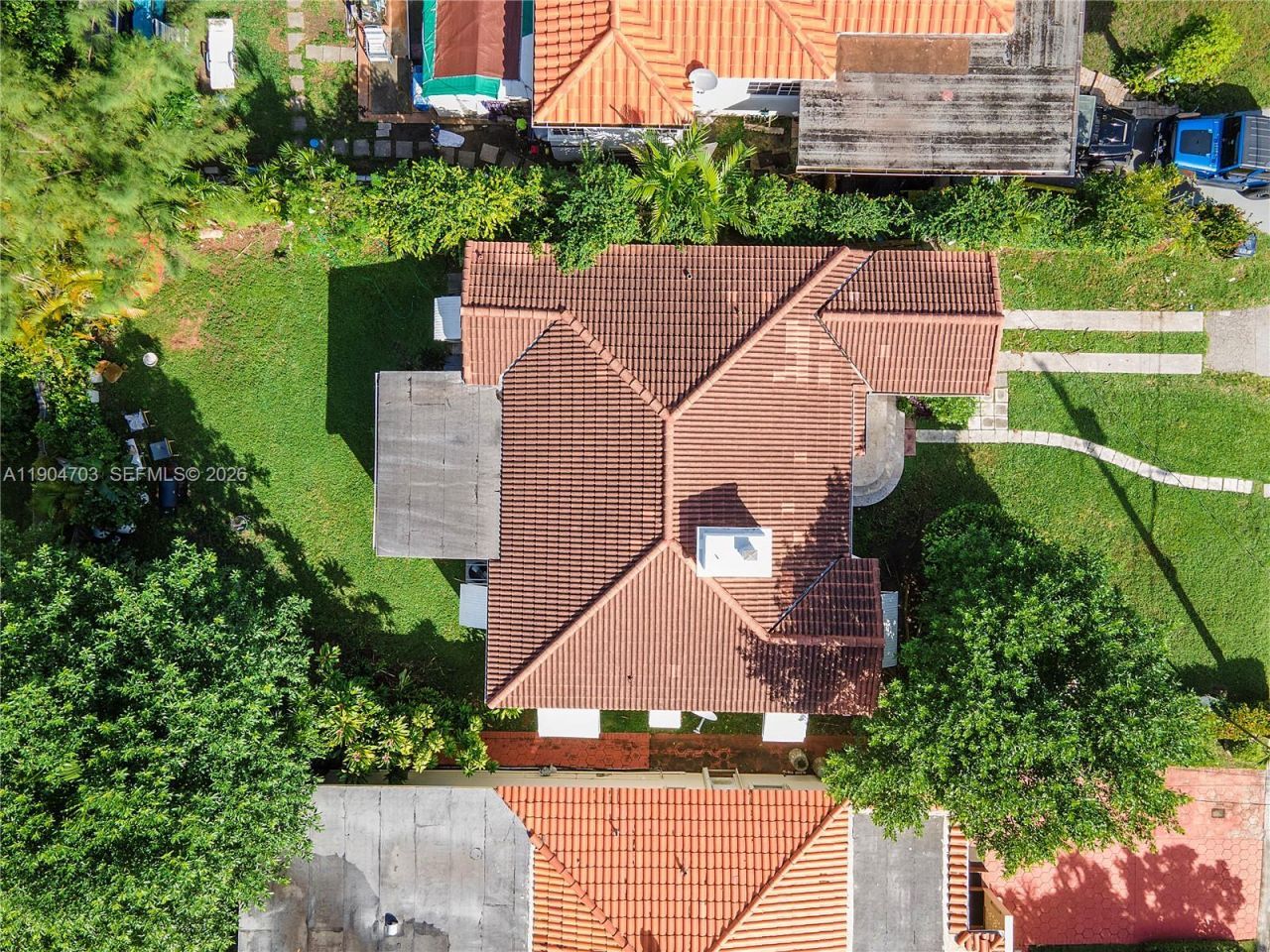 8826 Emerson Ave, Surfside, FL 33154 Photo