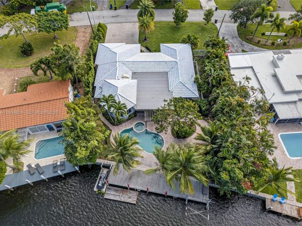 2801 Coral Shores Dr, Fort Lauderdale, FL 33306