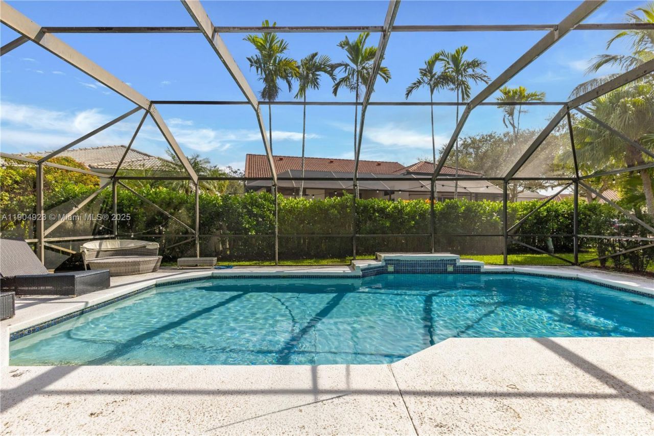 1102 Camellia Cir, Weston, FL 33326 Photo