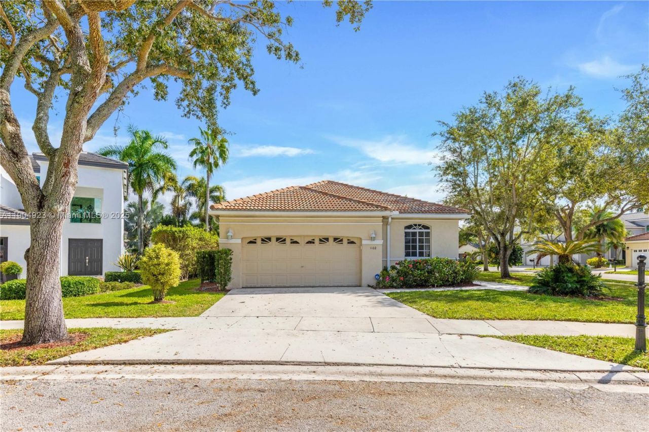 1102 Camellia Cir, Weston, FL 33326 Photo