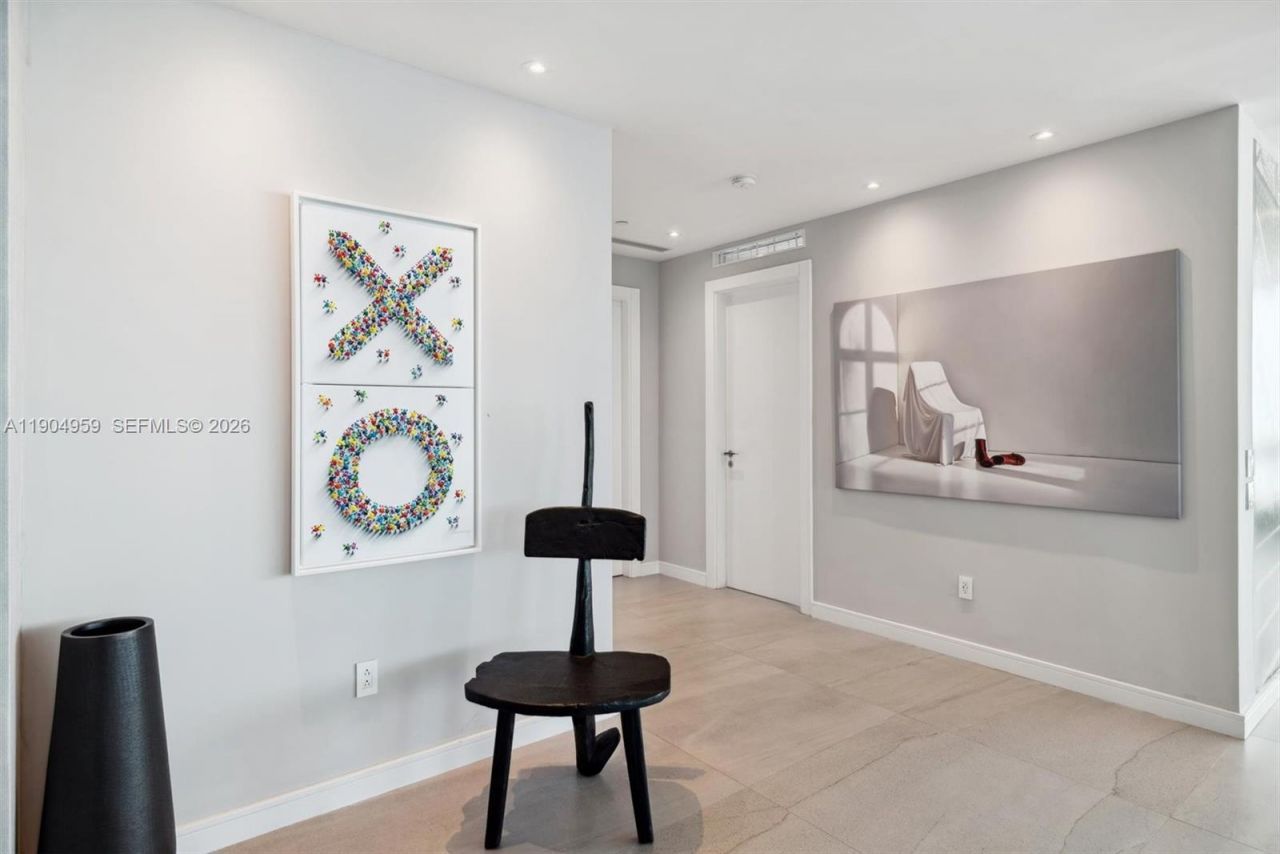 100 S Pointe Dr, Unit 3203, Miami Beach, FL 33139 Photo