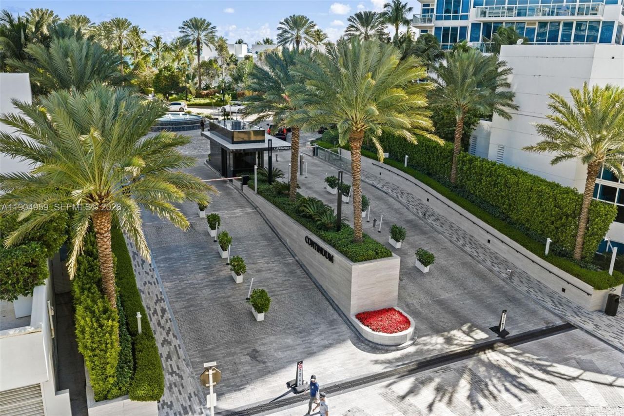 100 S Pointe Dr, Unit 3203, Miami Beach, FL 33139 Photo