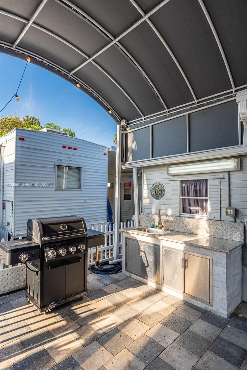 325 Calusa St 44, Key Largo, FL 33037 Photo