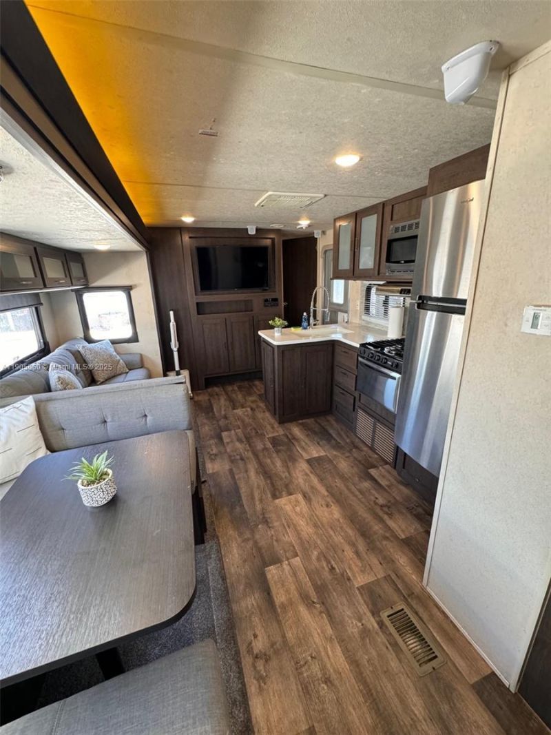 325 Calusa St 44, Key Largo, FL 33037 Photo