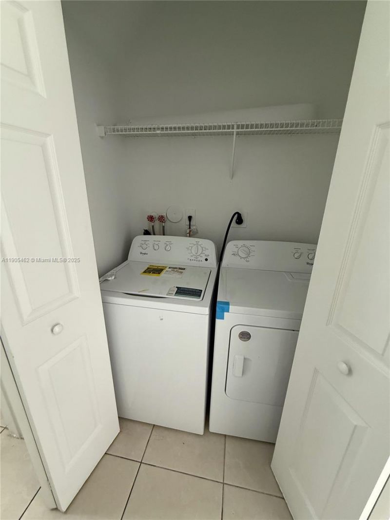 7978 SW 166th Pl, Miami, FL 33193 Photo