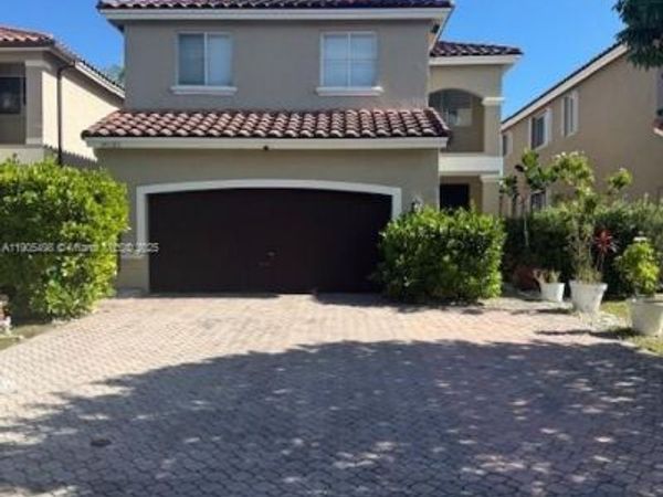 14686 SW 132nd Ct, Miami, FL 33186