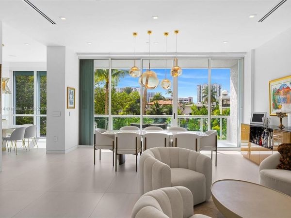 16500 Collins Ave, Unit TH-8, Sunny Isles Beach, FL 33160