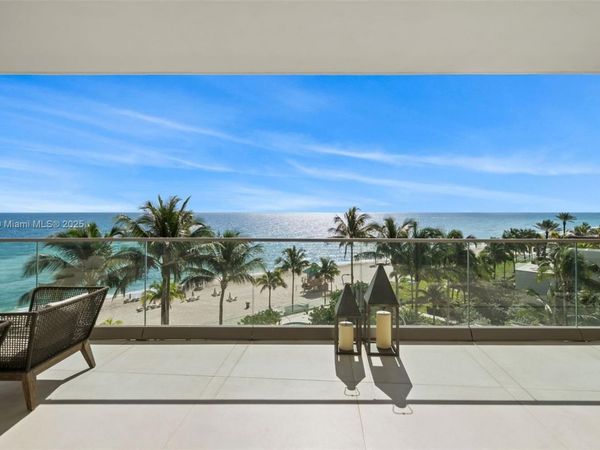 18975 Collins Ave, Unit 401, Sunny Isles Beach, FL 33160