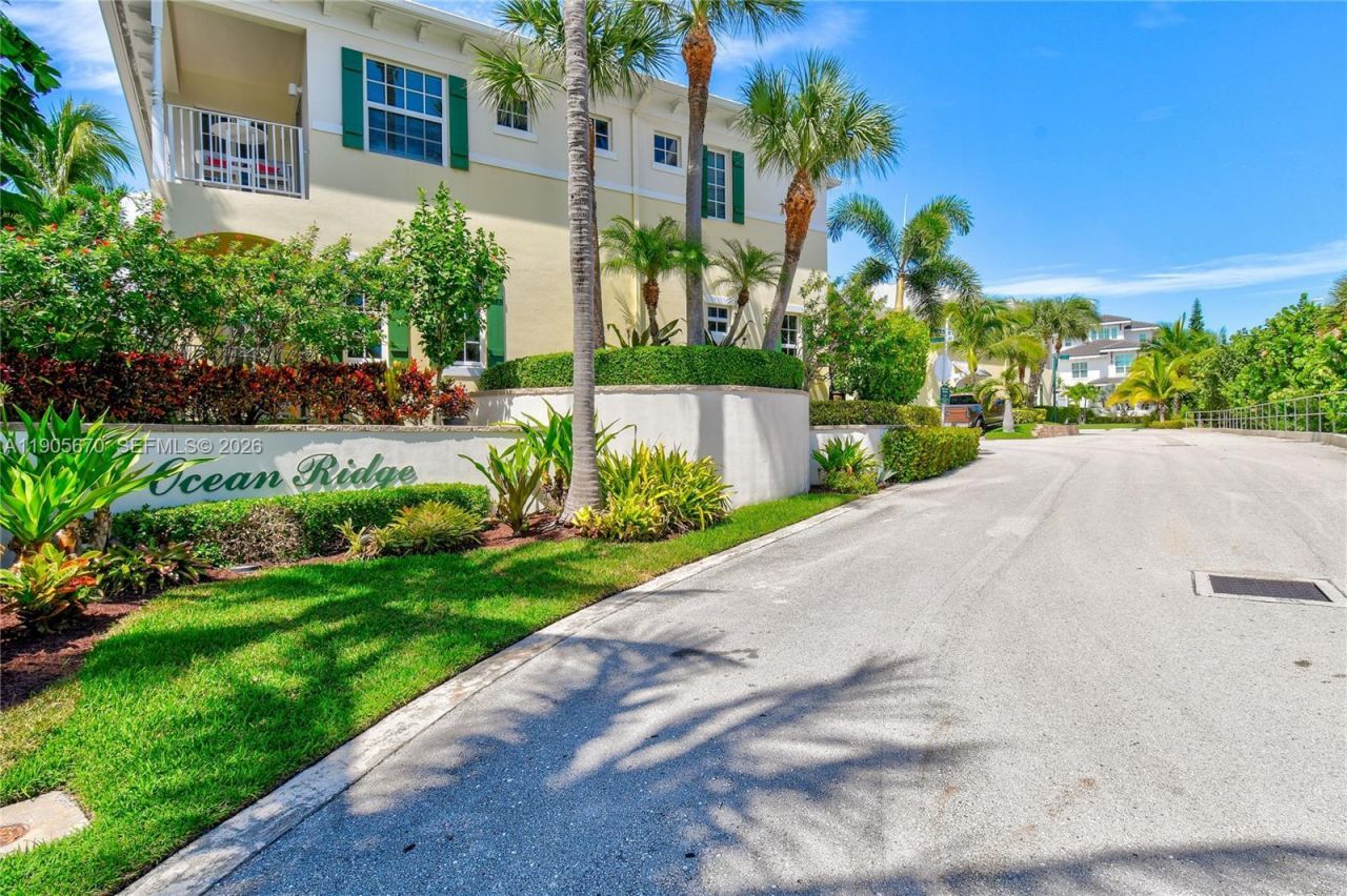 475 Ocean Ridge Way, Juno Beach, FL 33408 Photo