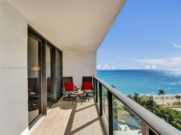 2301 S Ocean Dr, Unit 907, Hollywood, FL 33019