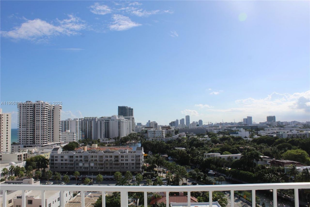 2829 Indian Creek Dr, Unit 1403, Miami Beach, FL 33140 Photo