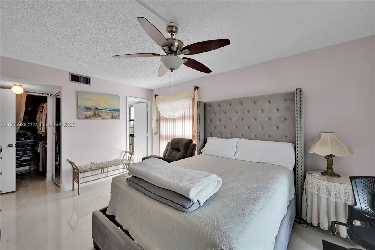 5570 NW 44th St, Unit 501A, Lauderhill, FL 33319 Photo