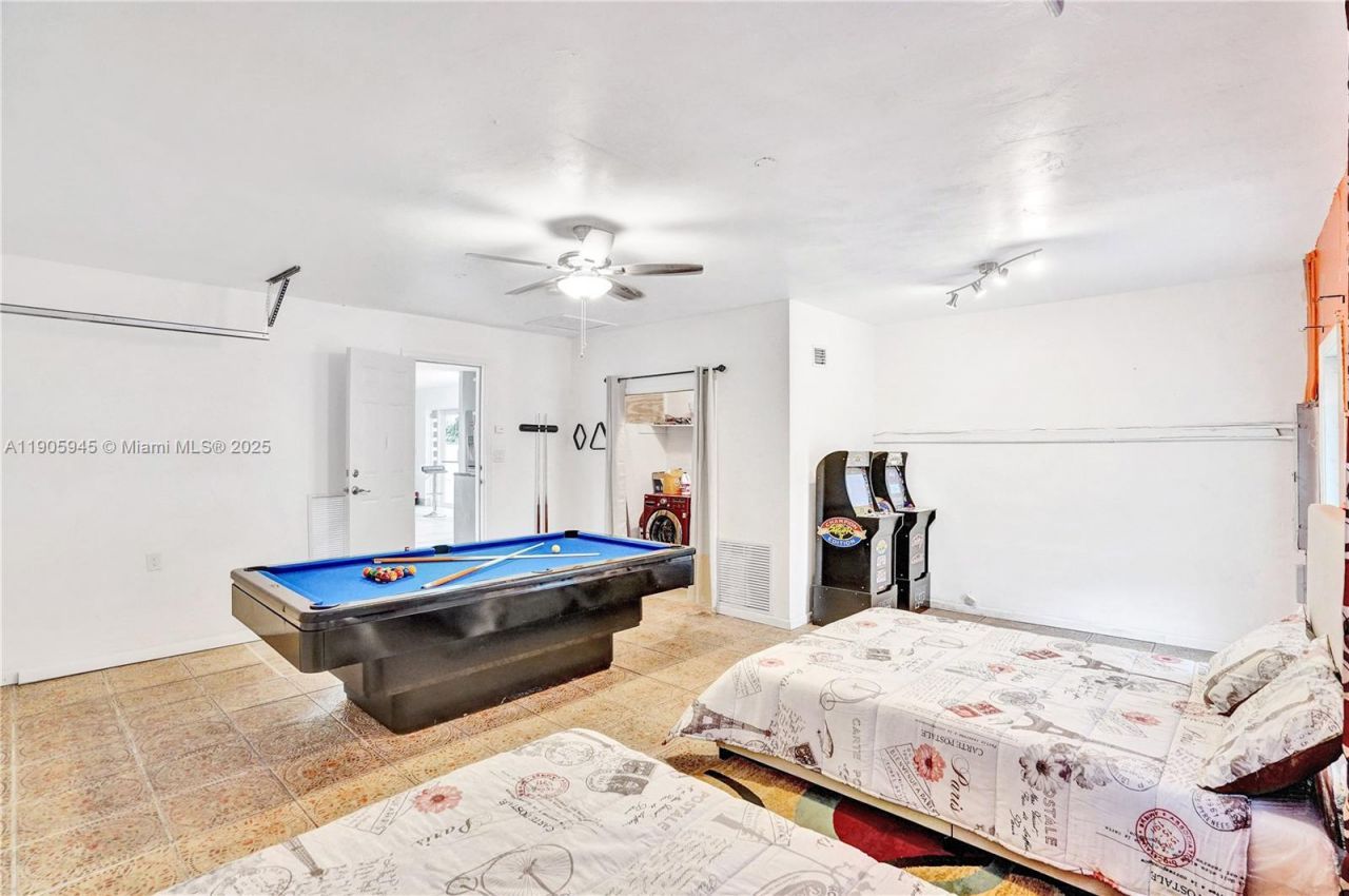 17000 NW 18th Ave, Miami Gardens, FL 33056 Photo