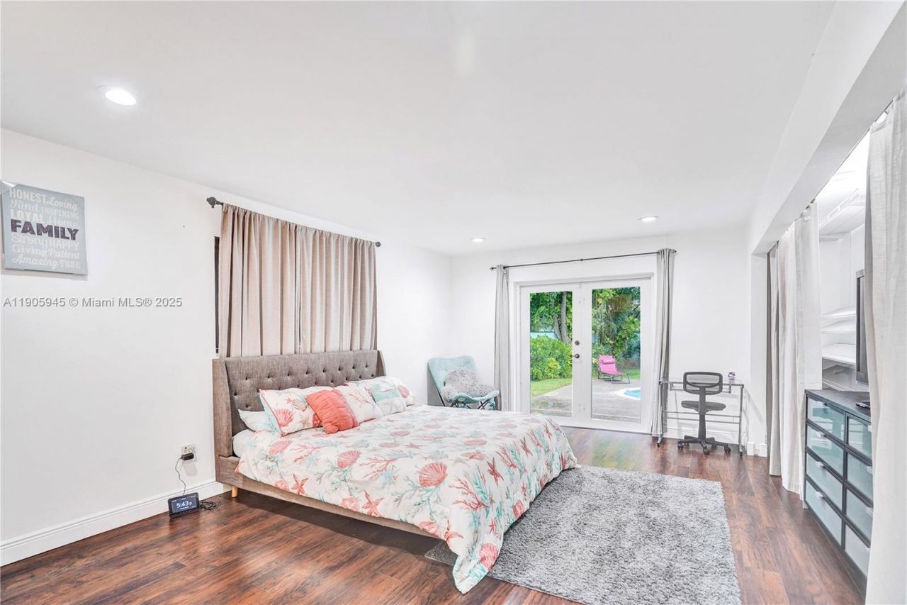 17000 NW 18th Ave, Miami Gardens, FL 33056 Photo