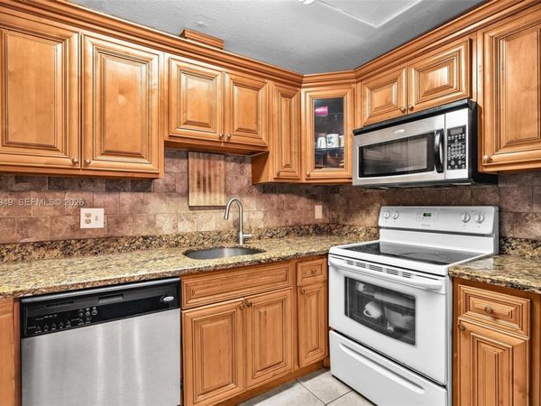 3270 NW 104th Ave, Unit 3270, Coral Springs, FL 33065