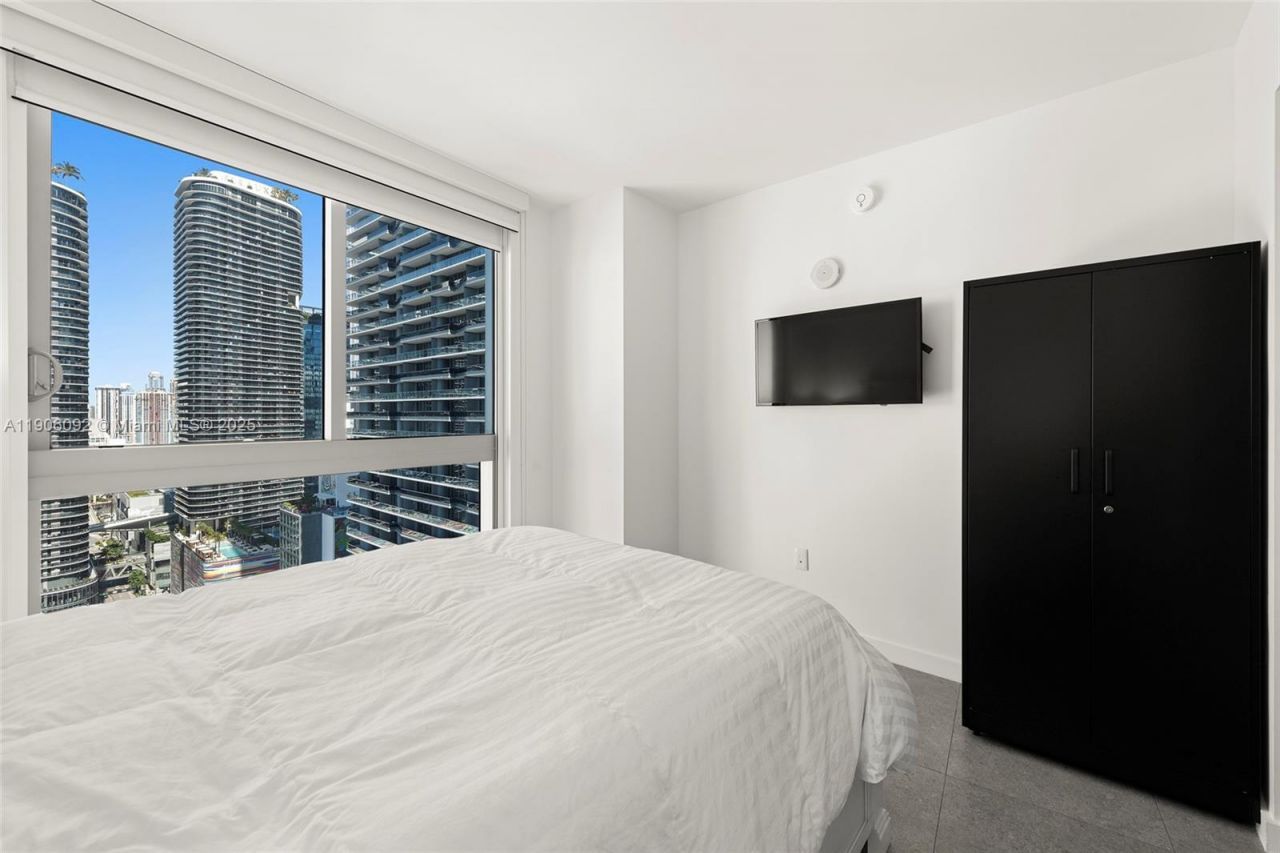 1100 S Miami Ave, Unit 2910, Miami, FL 33130 Photo